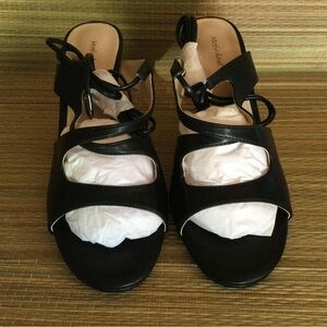 Black Strappy Heels in size 8